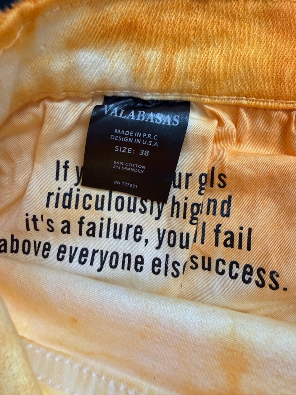 Valabasas Yellow Orange Tie Dye Skinny Jeans Distressed Button Hem Size 38 NWOT - Picture 9 of 10